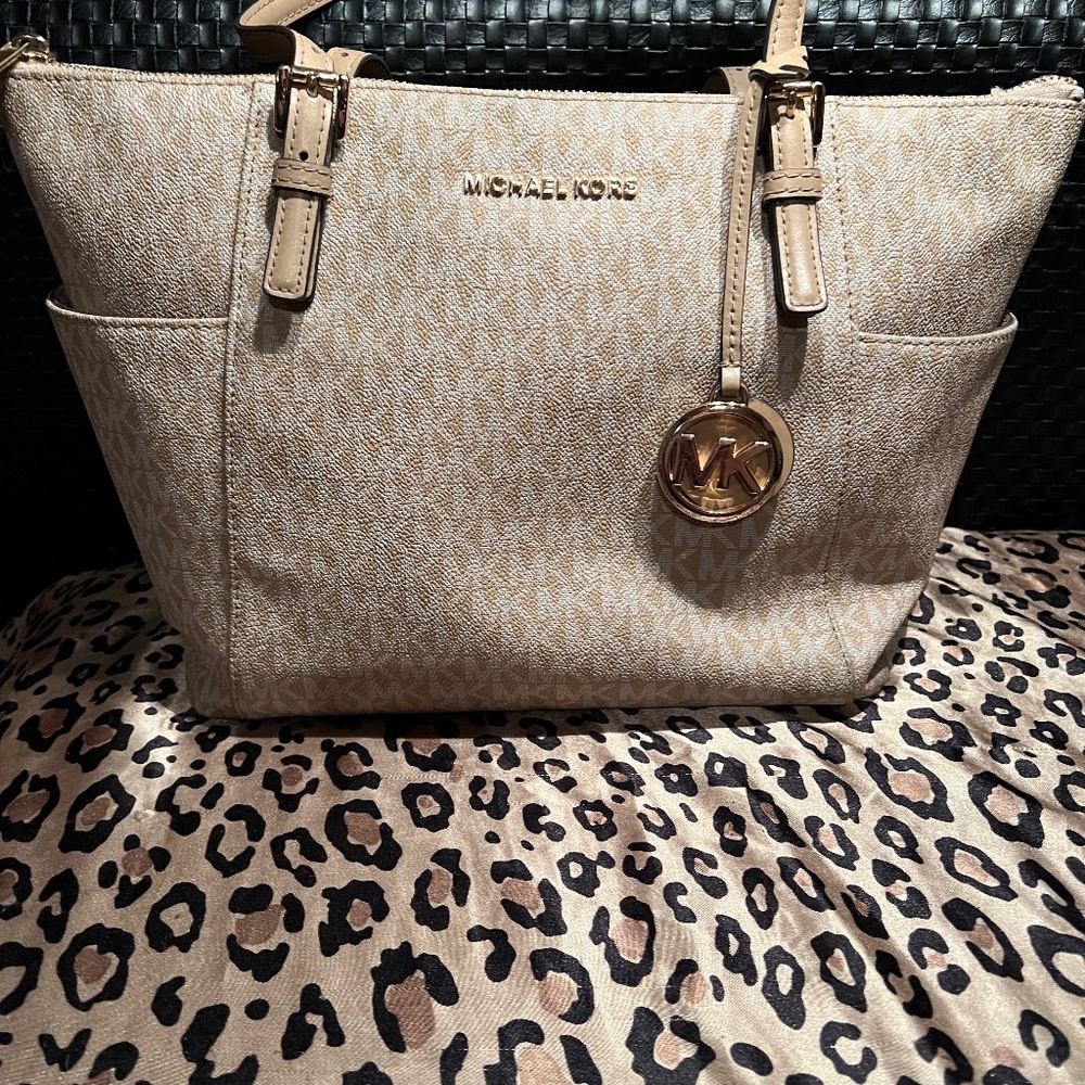 Michael Kors Purse